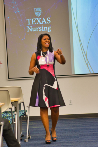 Dr. Lisa Sumlin, PhD, APRN, ACNS-BC gives a talk at Texas Nursing.
